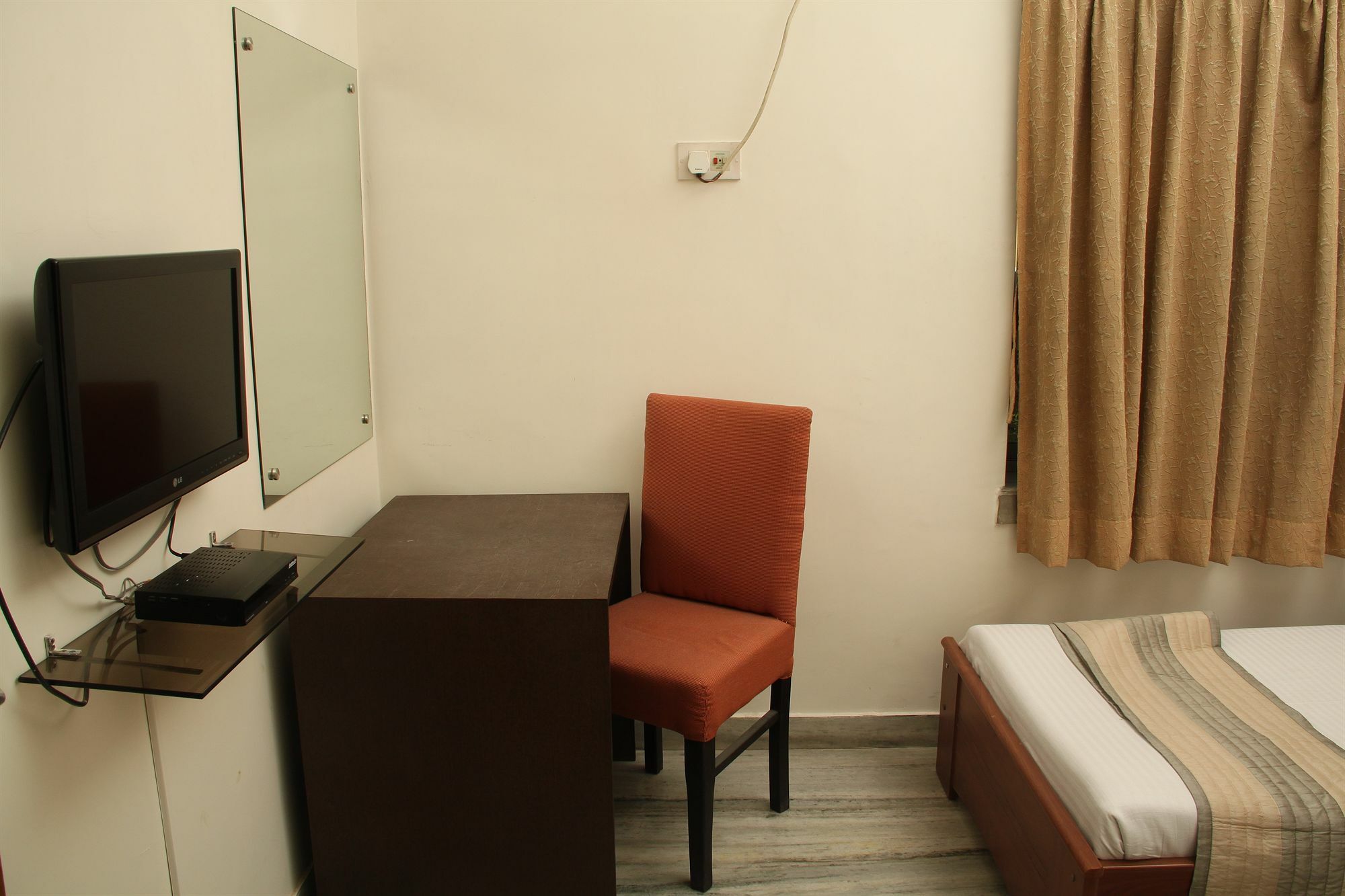 Simi International Guest house Kolkata